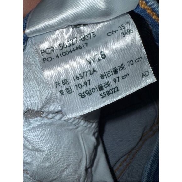 Levi’s 501 High-Rise Button Fly Denim Shorts – Size 28 (NWOTS) - Picture 9 of 10